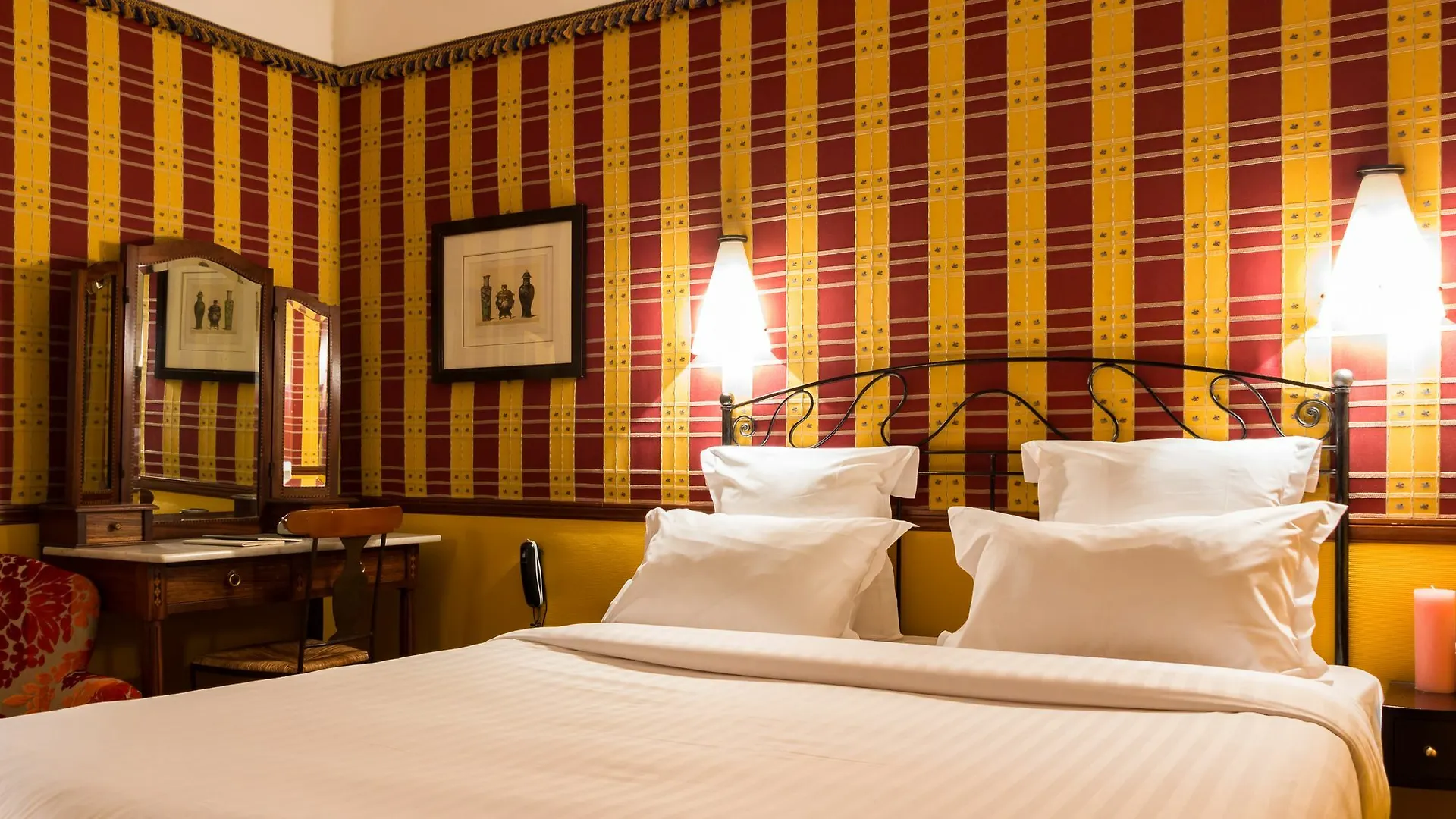 Hotel Le Relais Saint Sulpice Paris