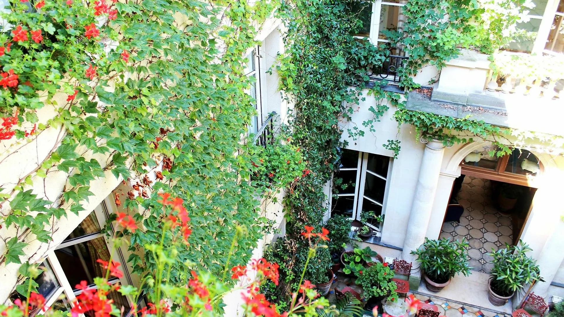 Hotel Le Relais Saint Sulpice 4*